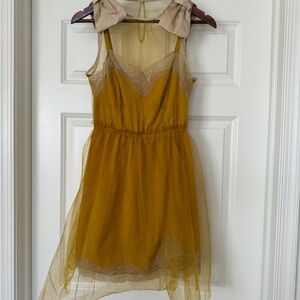 Rodarte X  Target Anniversary Tulle Bow Dress mustard yellow Size XS VALENTINES￼
